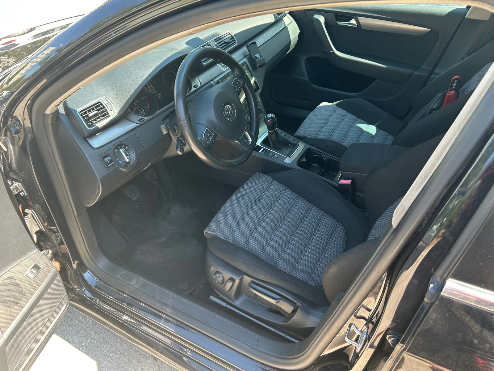 VW Passat  HIGHLINE 2.0 TDI 140к.с ЕВРО 5 - изображение 8