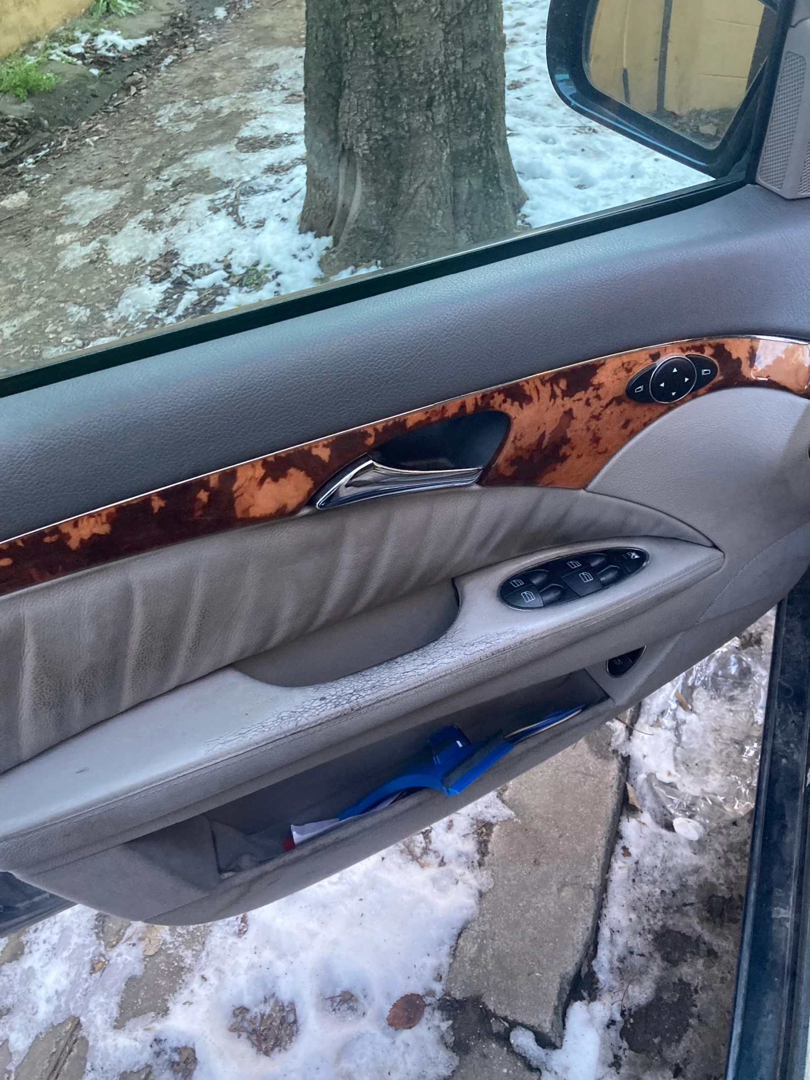 Mercedes-Benz E 270 W211 - изображение 7