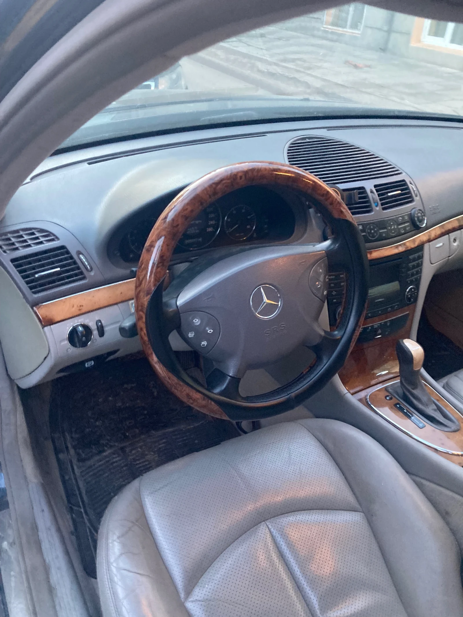 Mercedes-Benz E 270 W211 - изображение 9