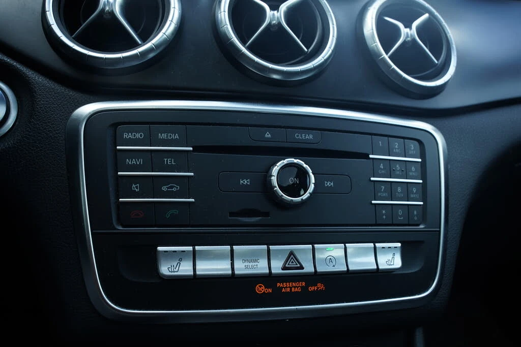 Mercedes-Benz CLA 250 4MATIC* AMG PACK* ПОДГРЕВ* NAVI* CAM - изображение 10