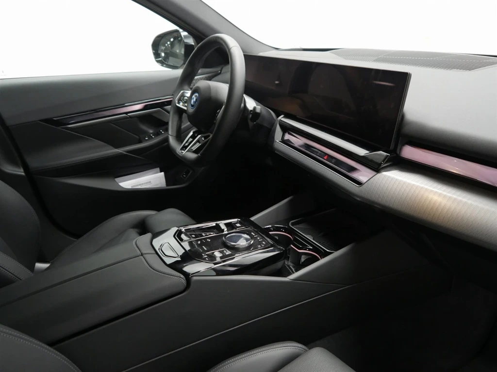 BMW i5 xDrive40 | Mobile.bg   6