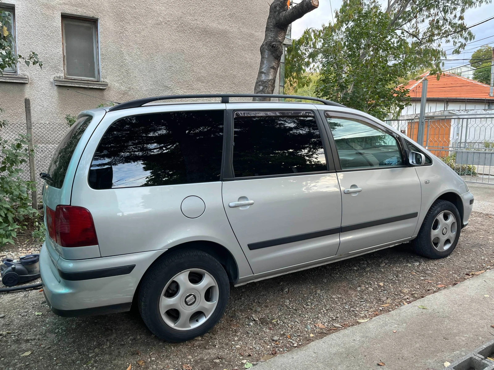 Seat Alhambra 1.9 TDI - изображение 4