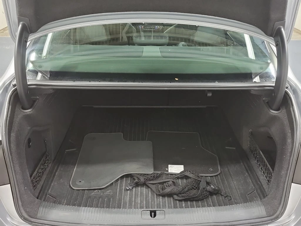 Audi A4 * PROGRESSIV * CARFAX *    | Mobile.bg   14