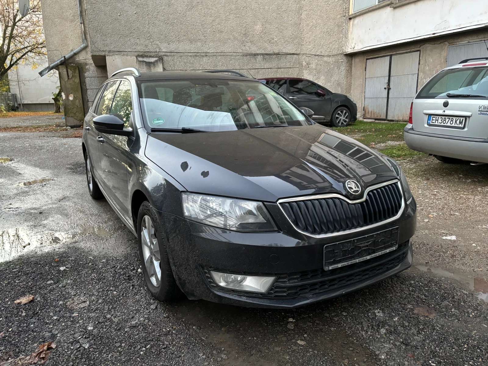 Skoda Octavia 1.6TDI DSG Navi  | Mobile.bg   2