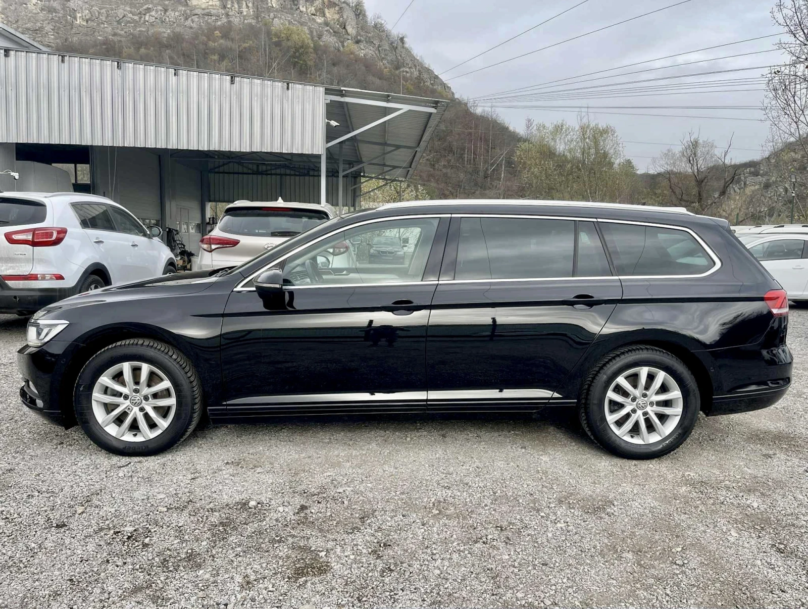 VW Passat 2.0TDI-150к.с-LED-NAVI-ПАНОРАМА-САМОПАРКИРАНЕ - изображение 2
