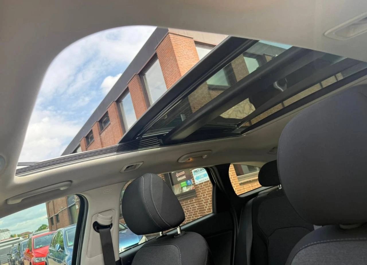 Hyundai I30 1.6CRDI Германия Full full - изображение 9