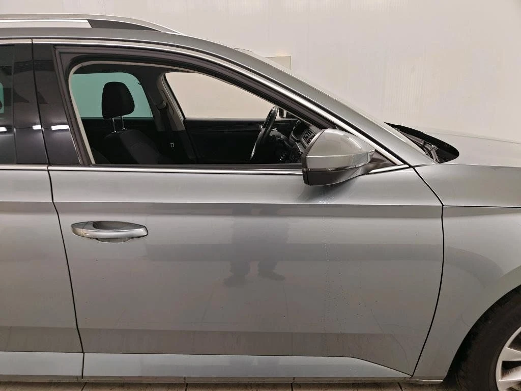 Skoda Superb  - изображение 6