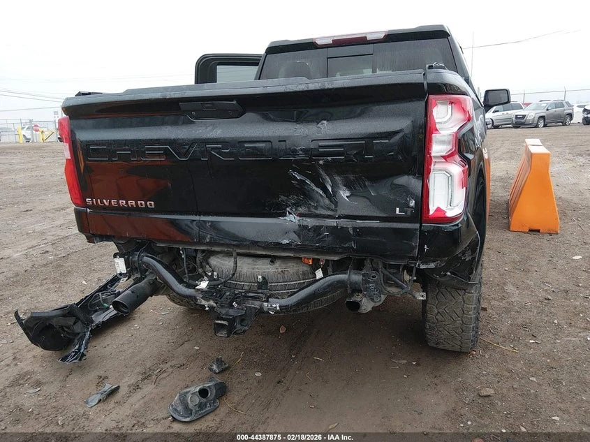 Chevrolet Silverado 6.2l 1500 4Wd Short Bed Lt Trail Boss, снимка 6 - Автомобили и джипове - 53817634