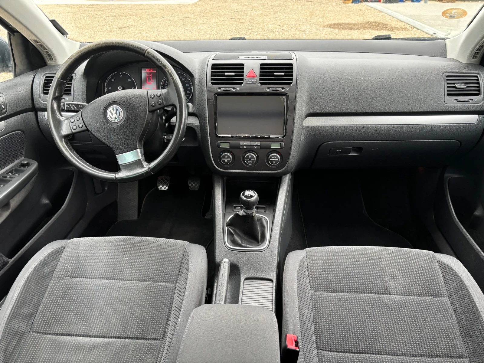 VW Golf V 1.9TDI, снимка 8 - Автомобили и джипове - 53999753