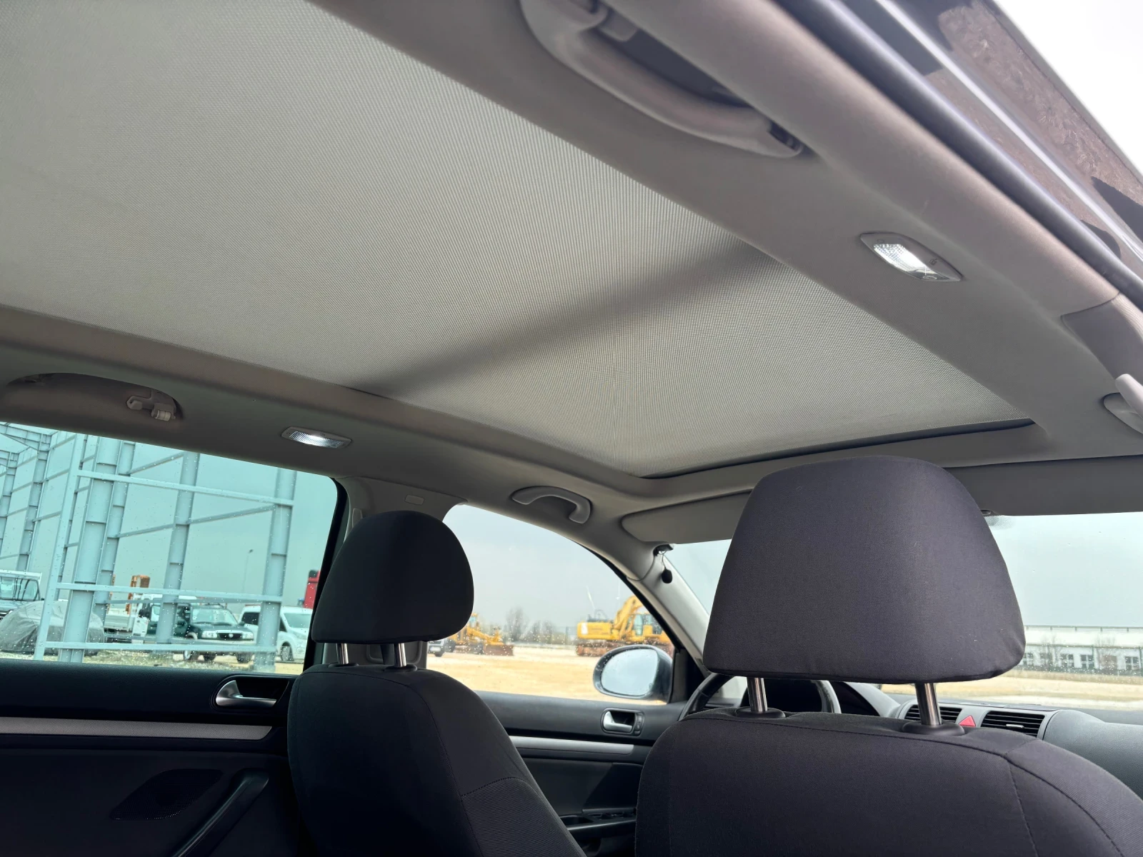 VW Golf V 1.9TDI, снимка 13 - Автомобили и джипове - 53999753