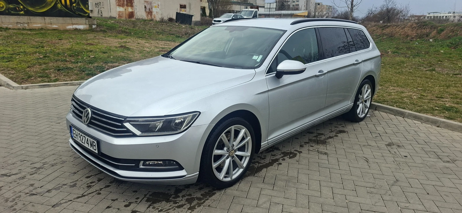 VW Passat 2.0TDI, снимка 2 - Автомобили и джипове - 54029294