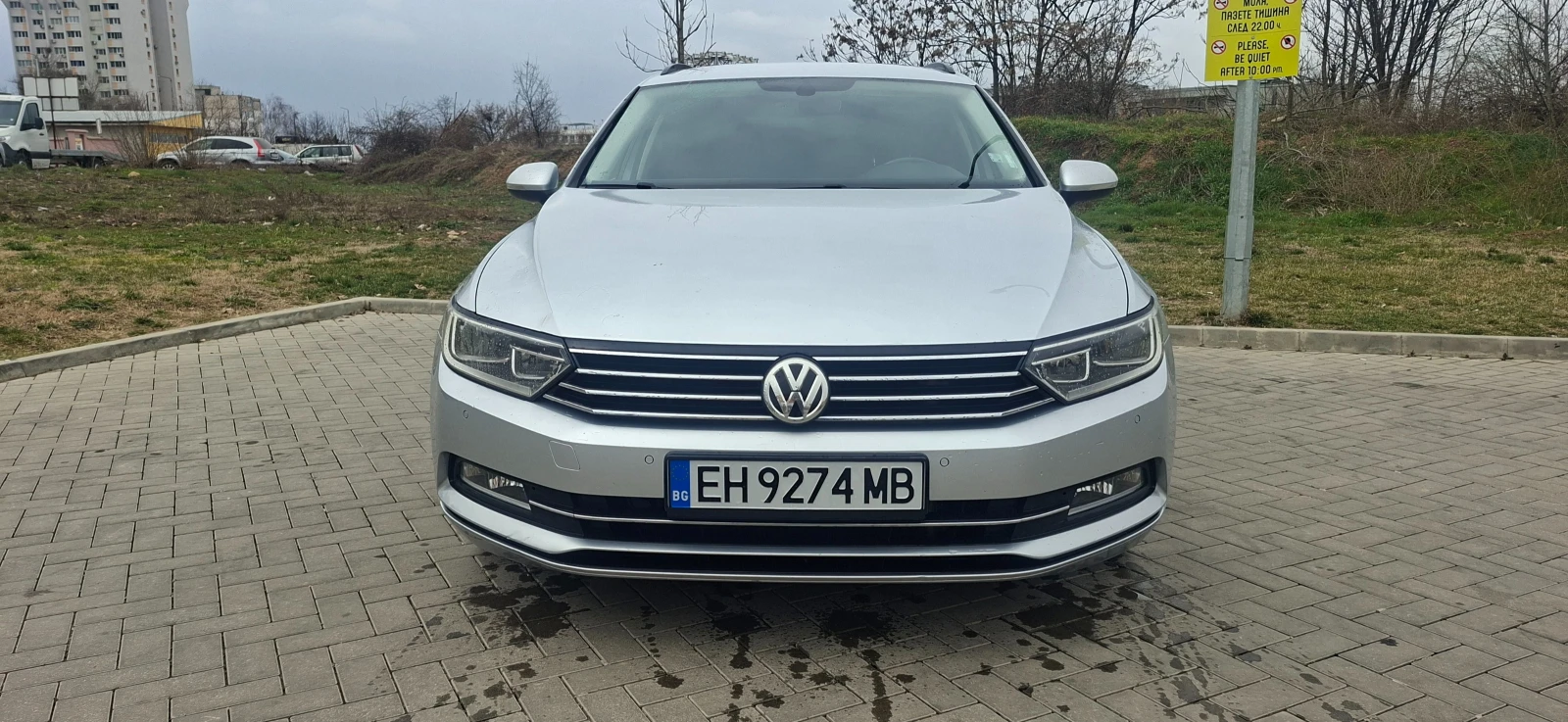 VW Passat 2.0TDI, снимка 4 - Автомобили и джипове - 54029294