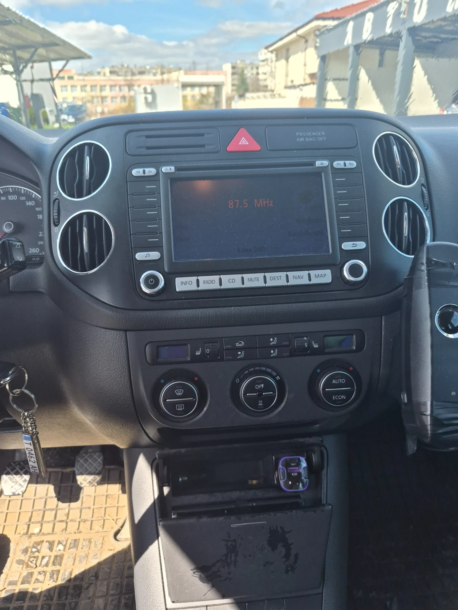 VW Golf Plus 2.0, снимка 9 - Автомобили и джипове - 54041713