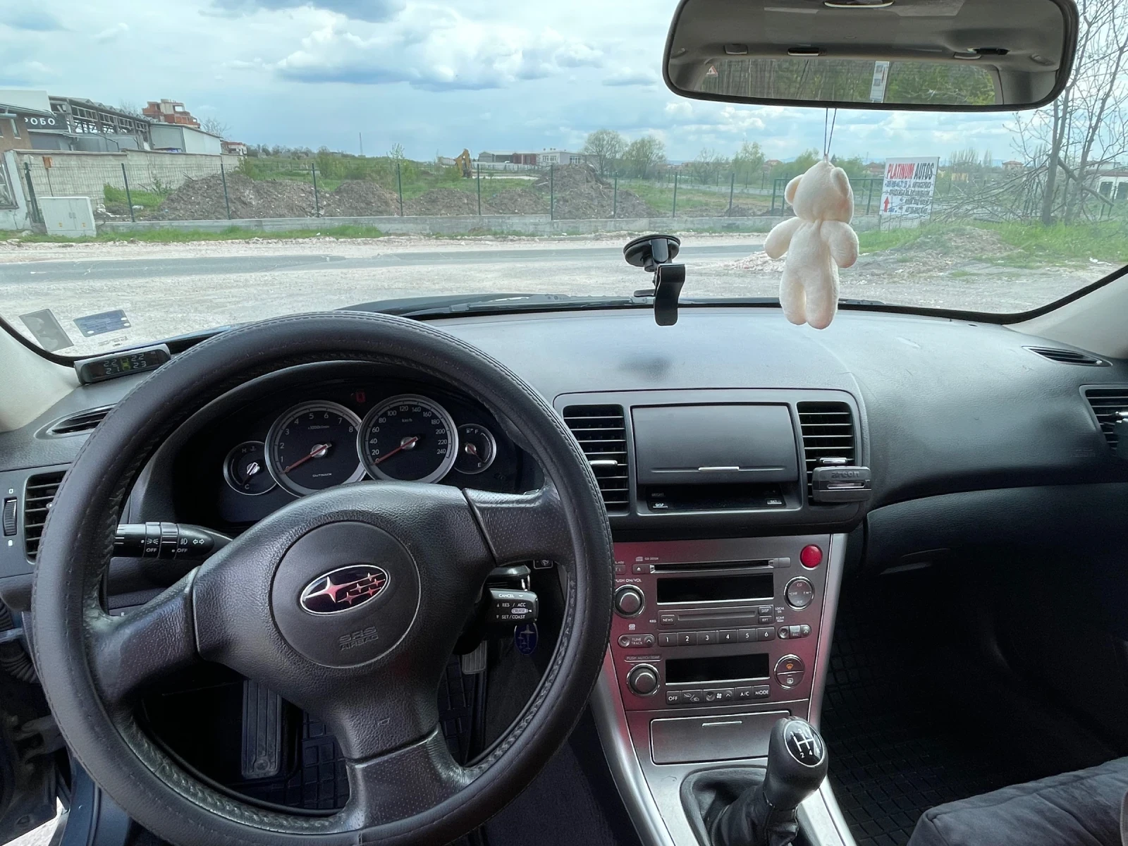 Subaru Outback 2.5, снимка 16 - Автомобили и джипове - 54183030