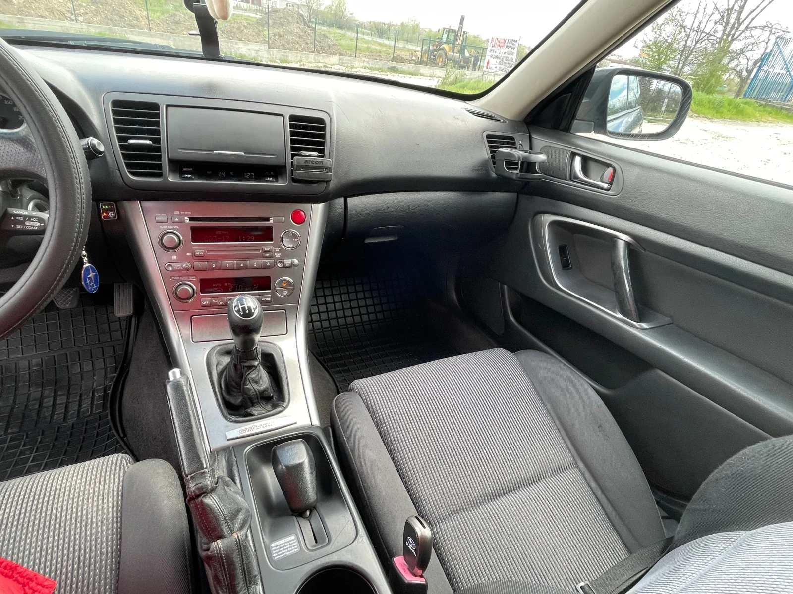 Subaru Outback 2.5, снимка 17 - Автомобили и джипове - 54183030