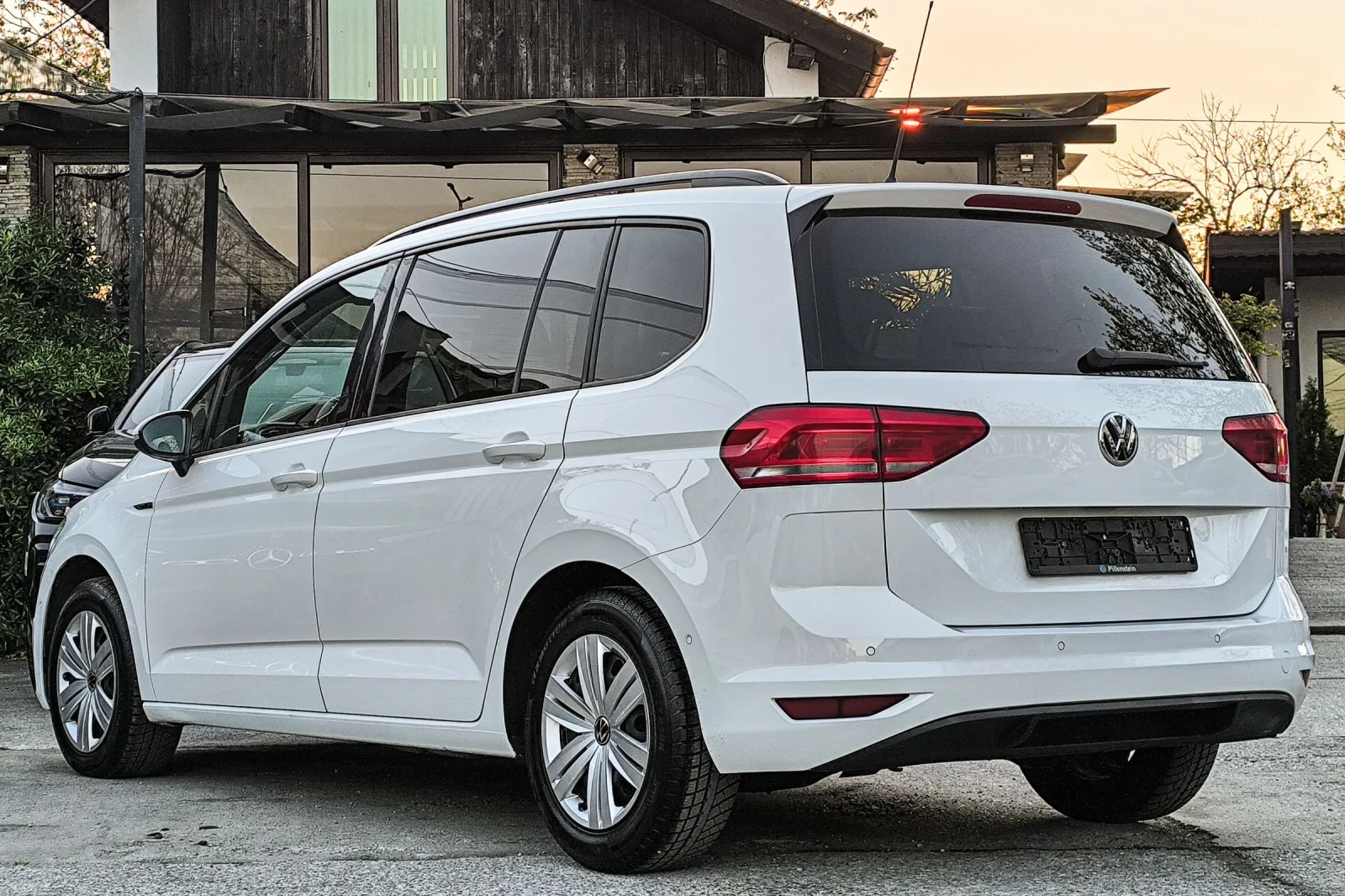 VW Touran 1.6TDI DSG R-LINE 7-����� ��������  | Mobile.bg � ����������� 4