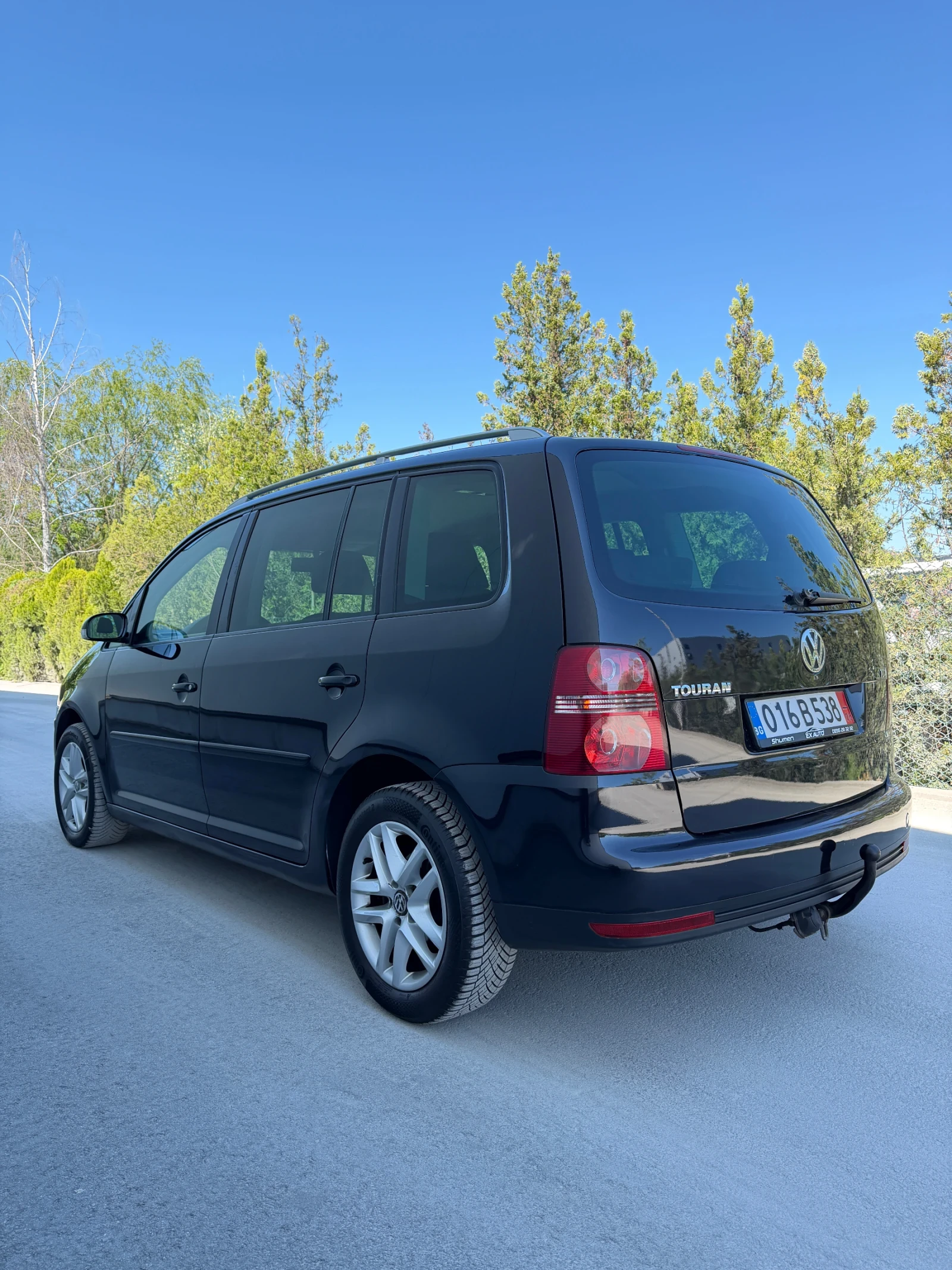 VW Touran 1.9TDI 105к.с. 6+ 1, снимка 3 - Автомобили и джипове - 54571722