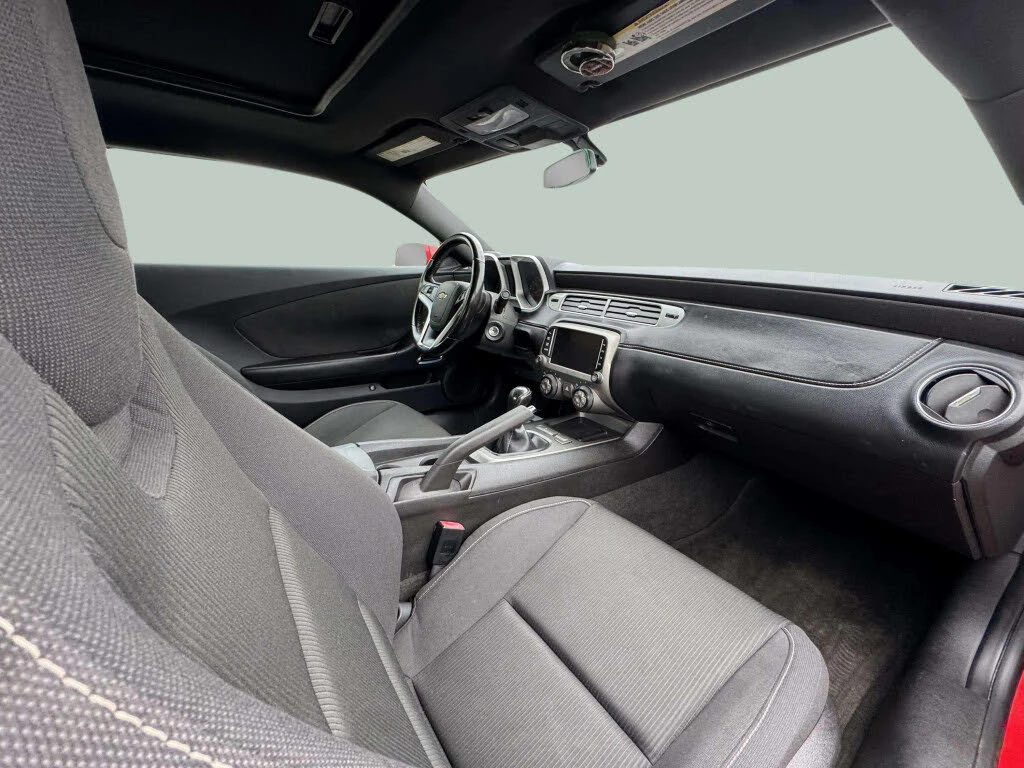 Chevrolet Camaro 1LT Coupe RWD, снимка 10 - Автомобили и джипове - 54573739