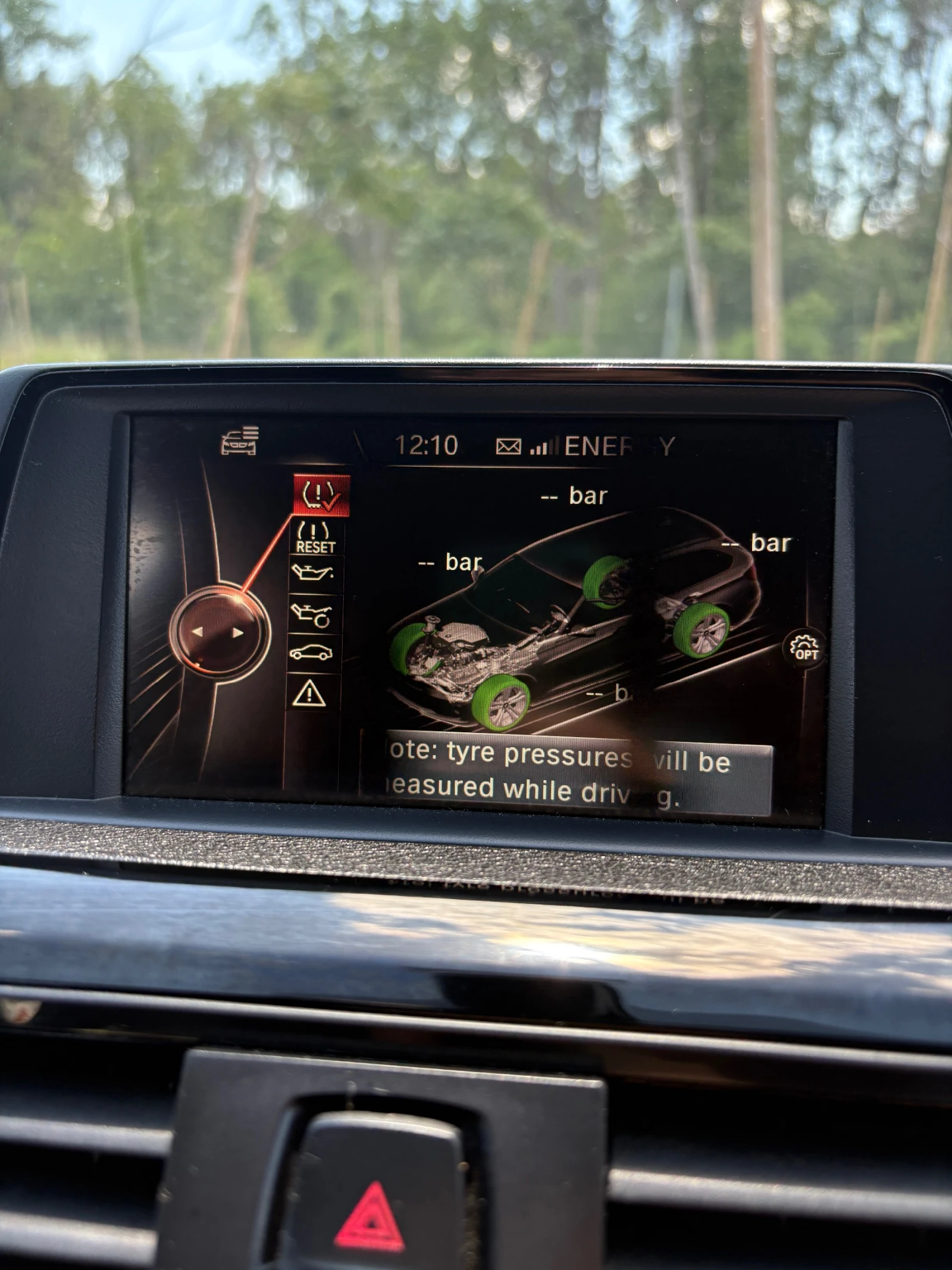 BMW 318 Touring F31 X Drive, снимка 11 - Автомобили и джипове - 54807675