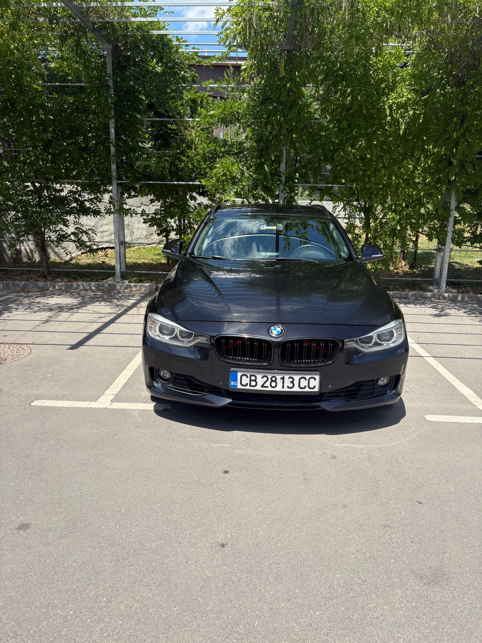 BMW 318 Touring F31 X Drive, снимка 2 - Автомобили и джипове - 54807675