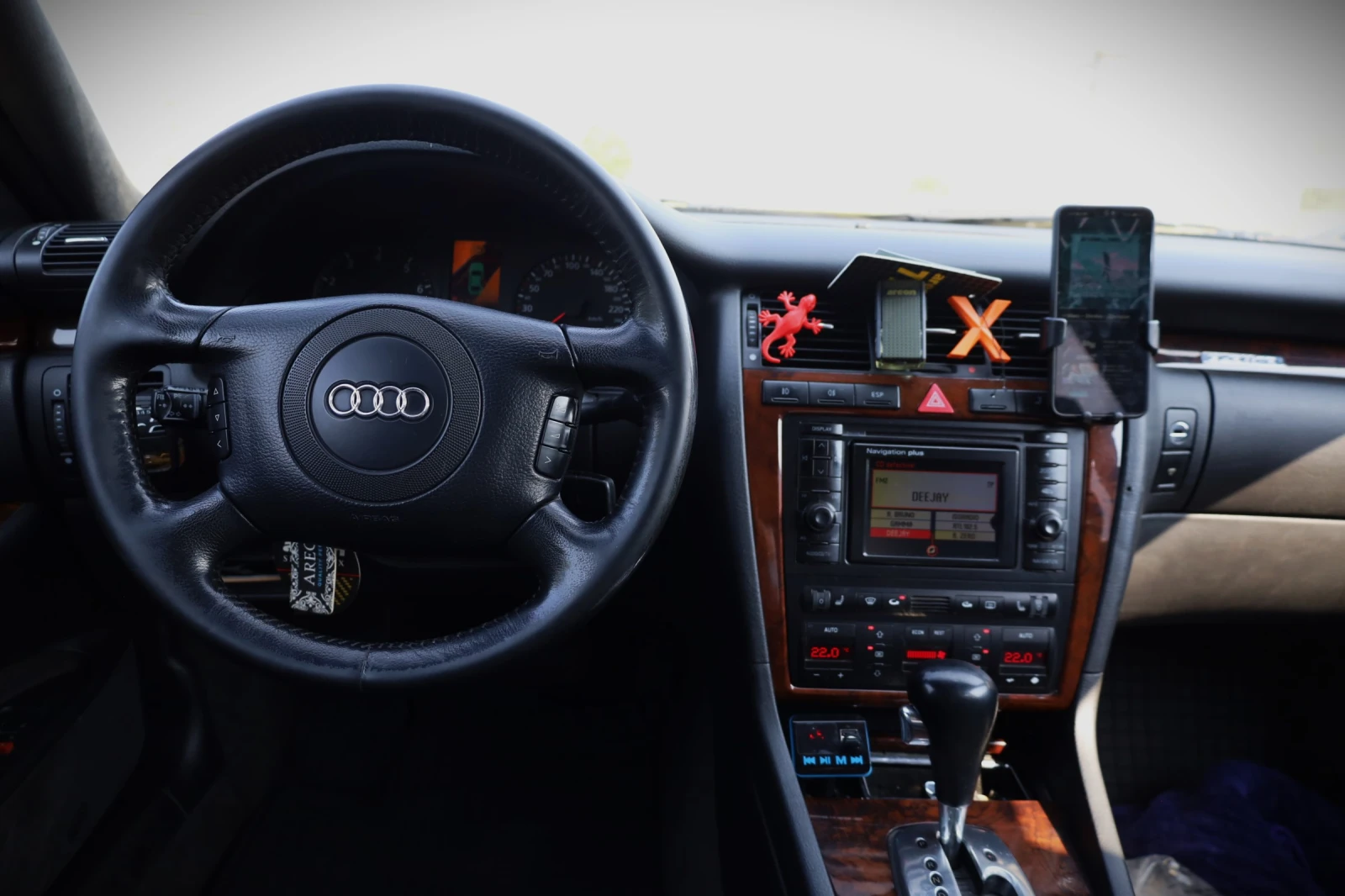 Audi A8 4.2 БЕНЗИН\ГАЗ, снимка 9 - Автомобили и джипове - 54820671