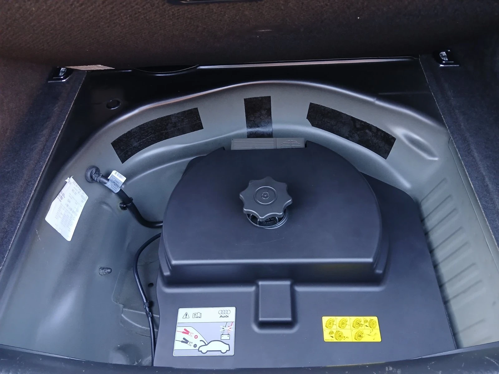 Audi A4 B8, снимка 12 - Автомобили и джипове - 54921188