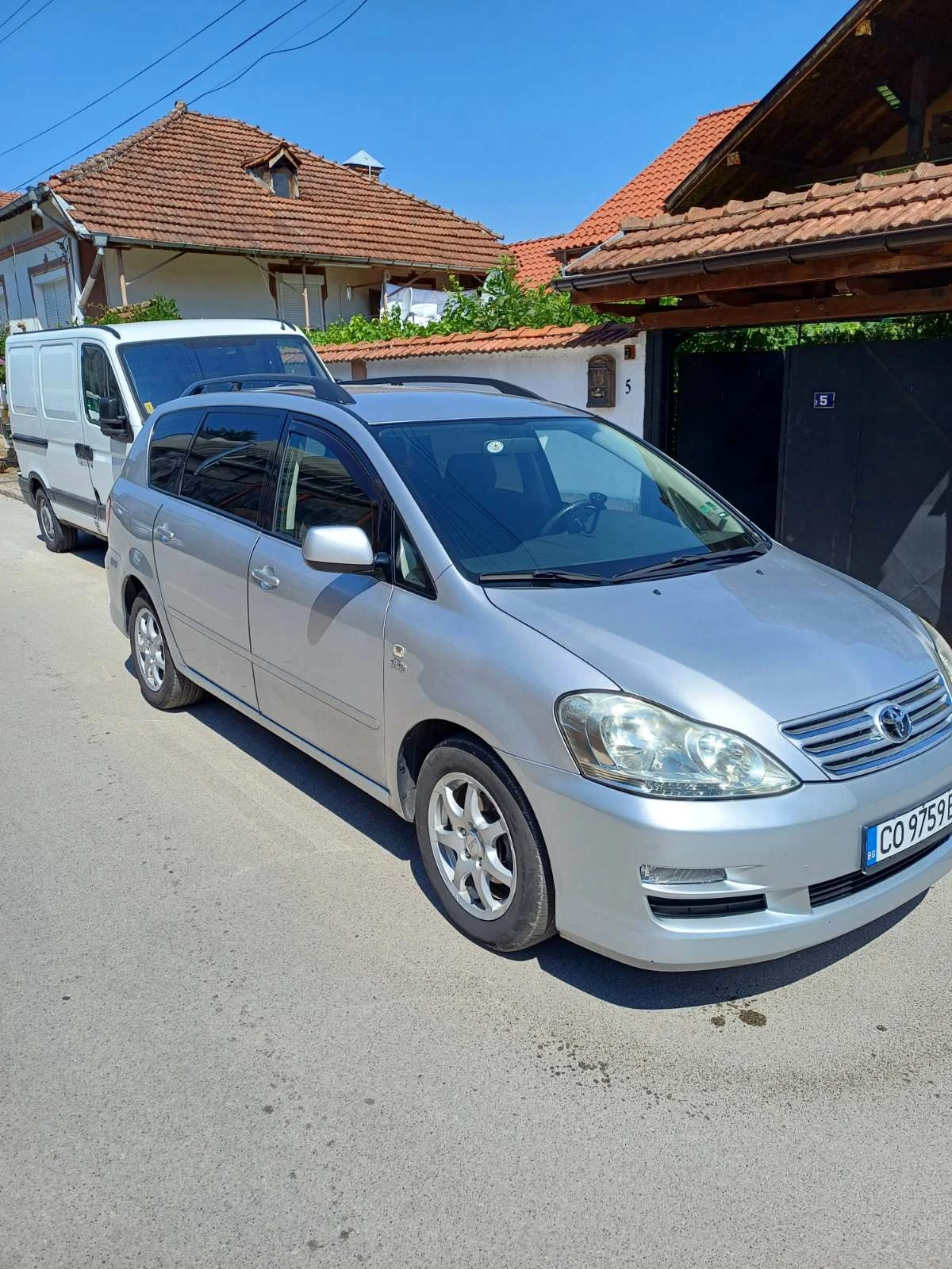 Toyota Avensis verso