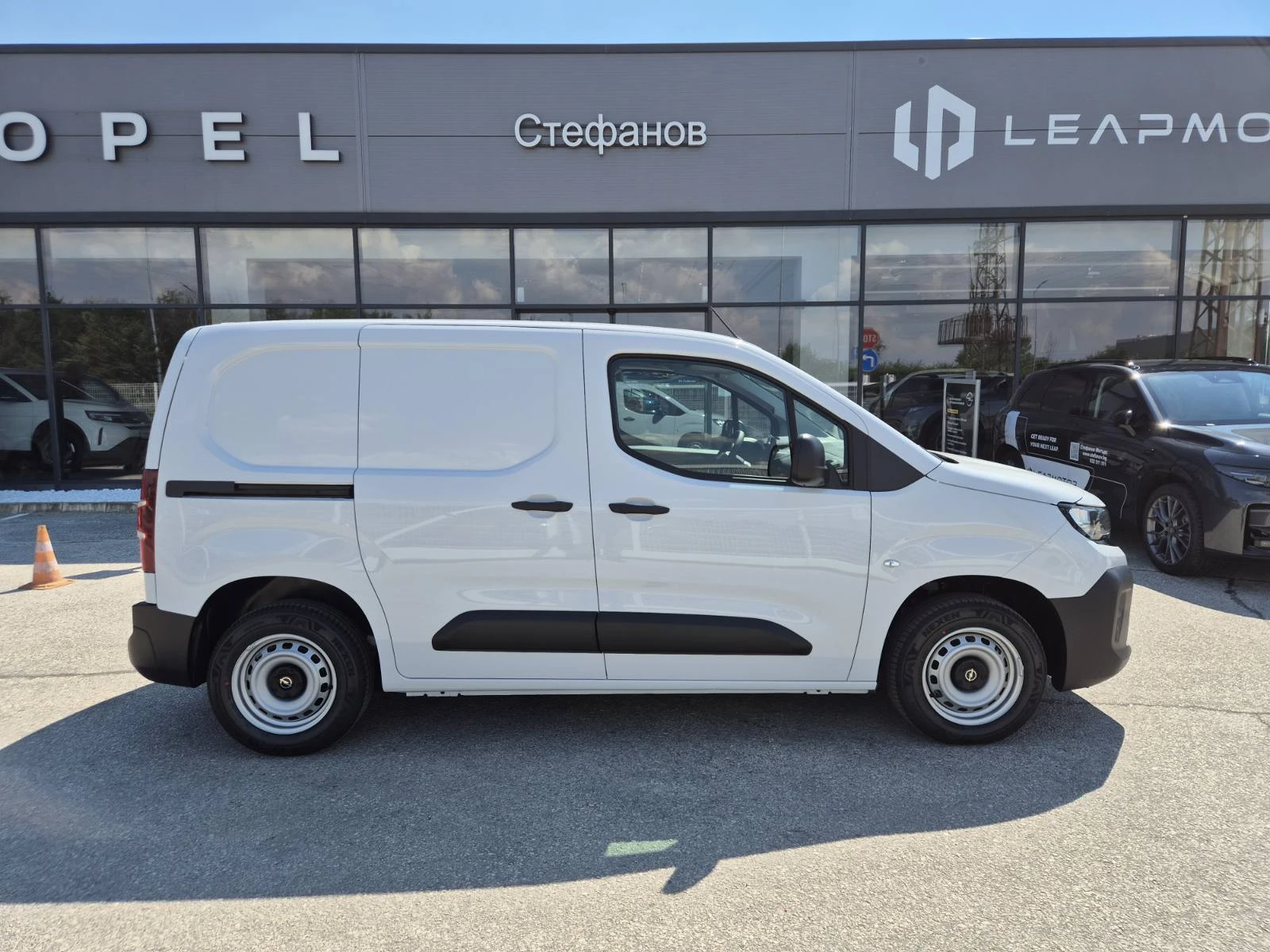Opel Combo Combo Van MCA L1H1 М 650 1.5 дизел (75kW/102к.с.) , снимка 5 - Автомобили и джипове - 55061269