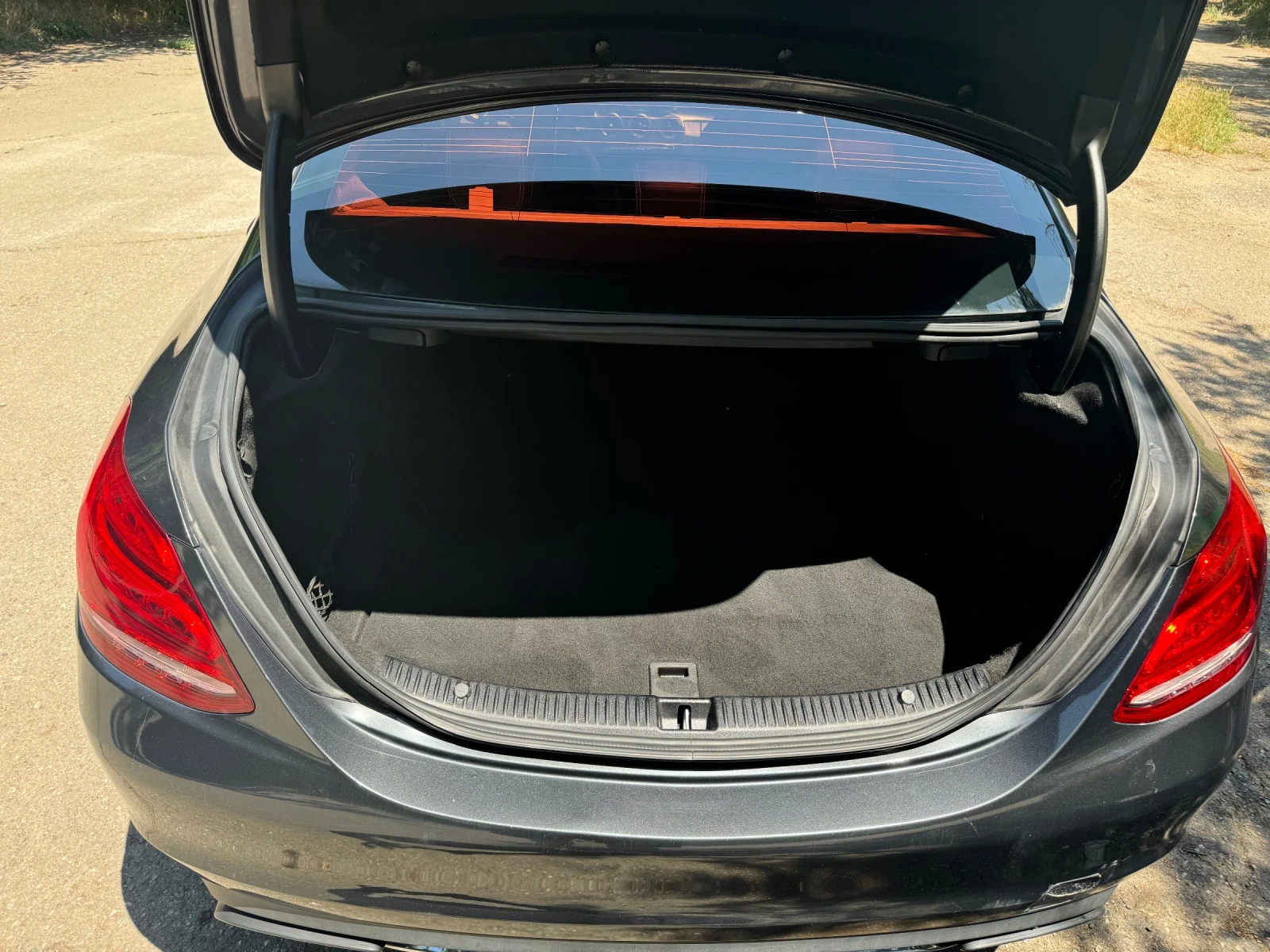 Mercedes-Benz C 300, снимка 8 - Автомобили и джипове - 55111484