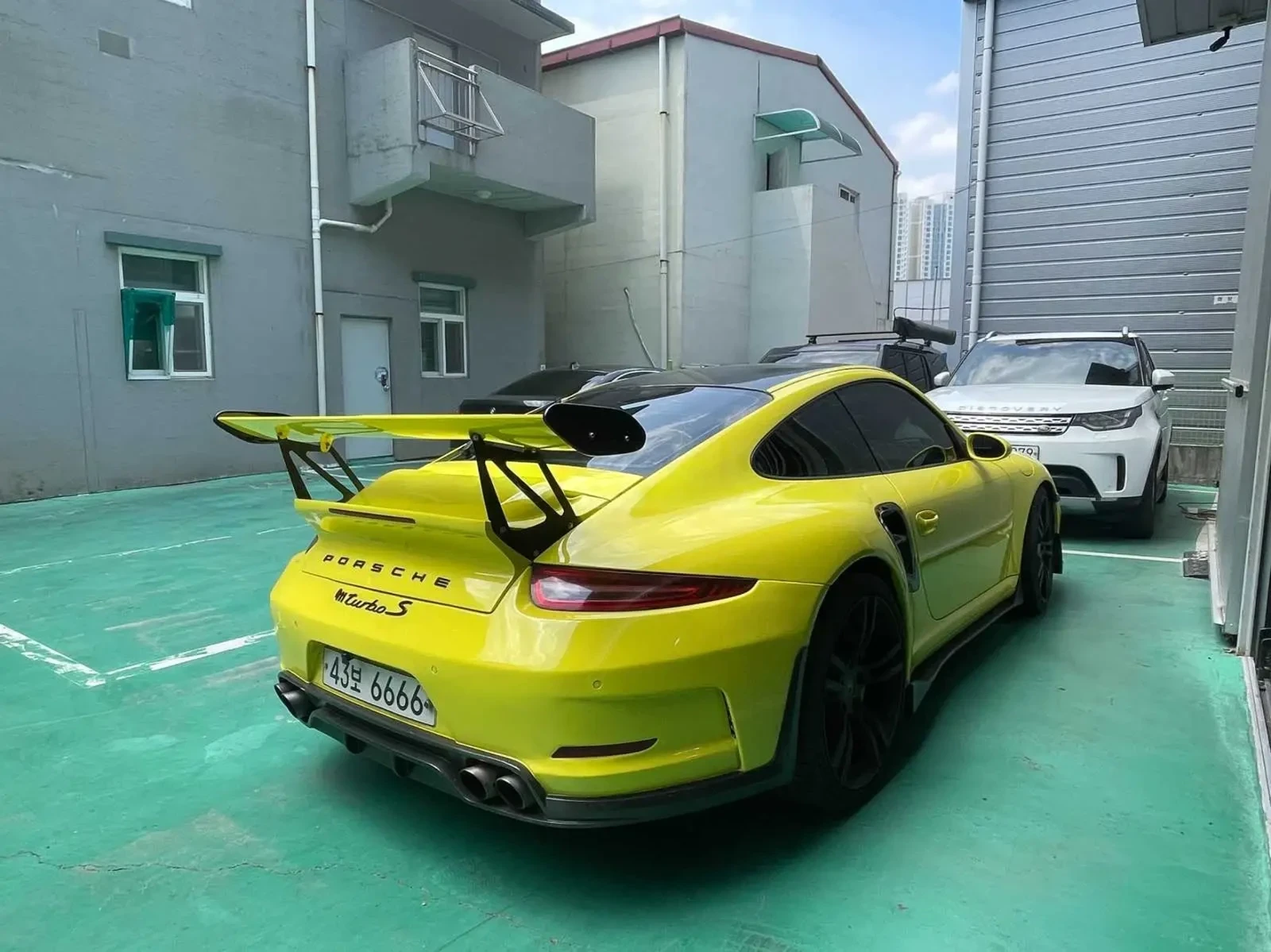 Porsche 911 * 911Turbo* Шибедах* Tuning* , снимка 6 - Автомобили и джипове - 55149394