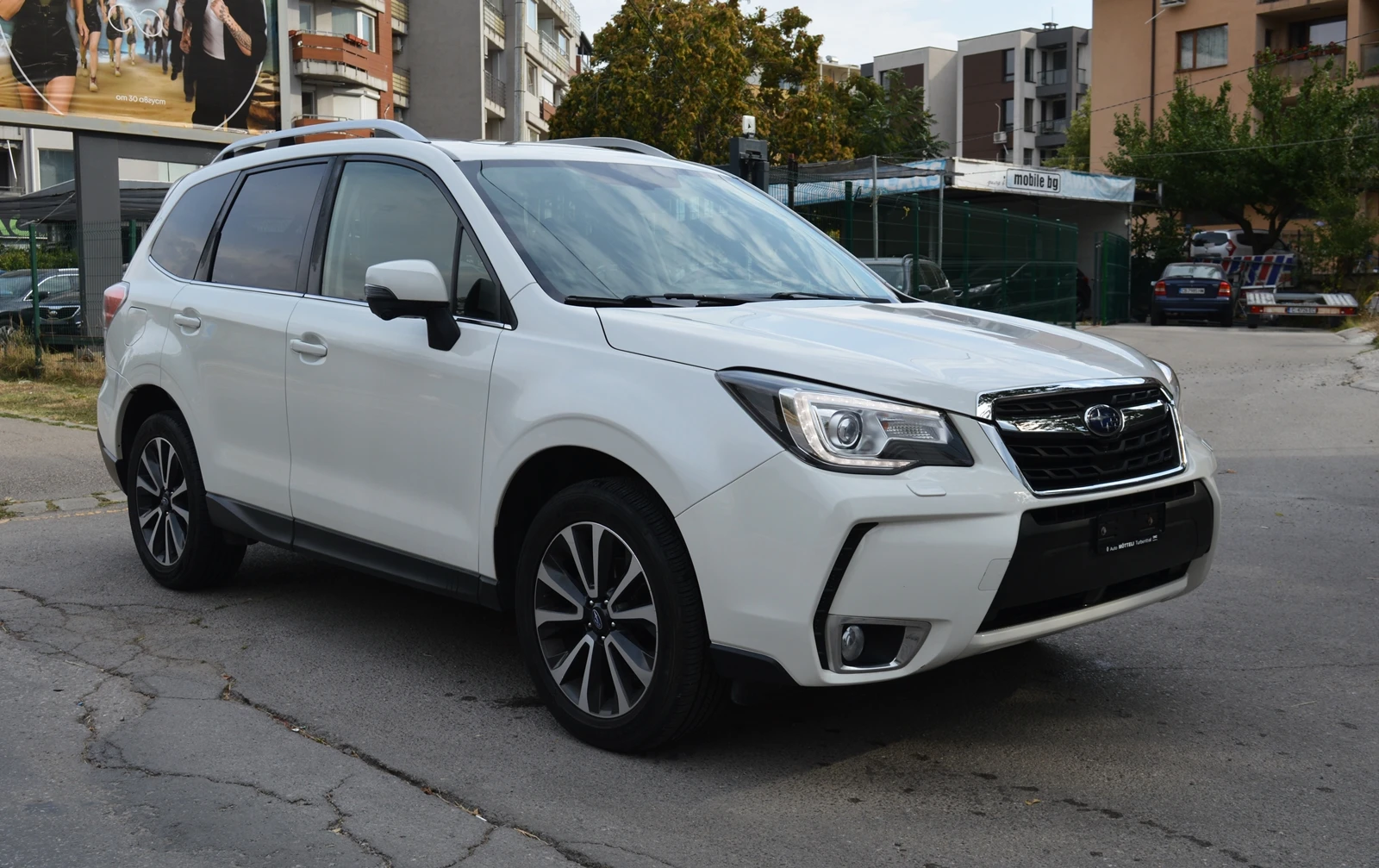 Subaru Forester 2.0i AWD Executiv - EyeSight - FULL - ШВЕЙЦАРИЯ , снимка 3 - Автомобили и джипове - 56165635