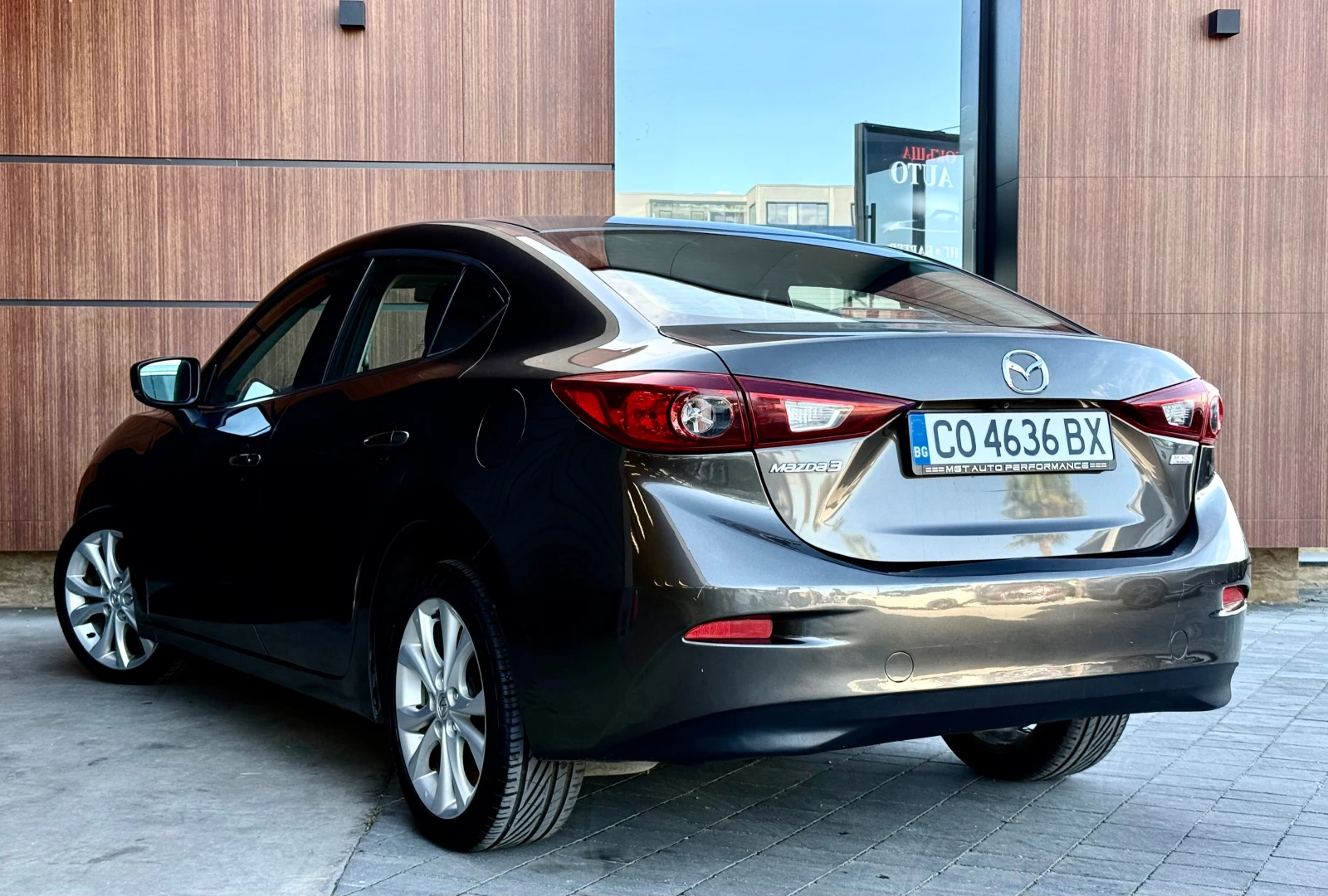 Mazda 3, снимка 3 - Автомобили и джипове - 56214311