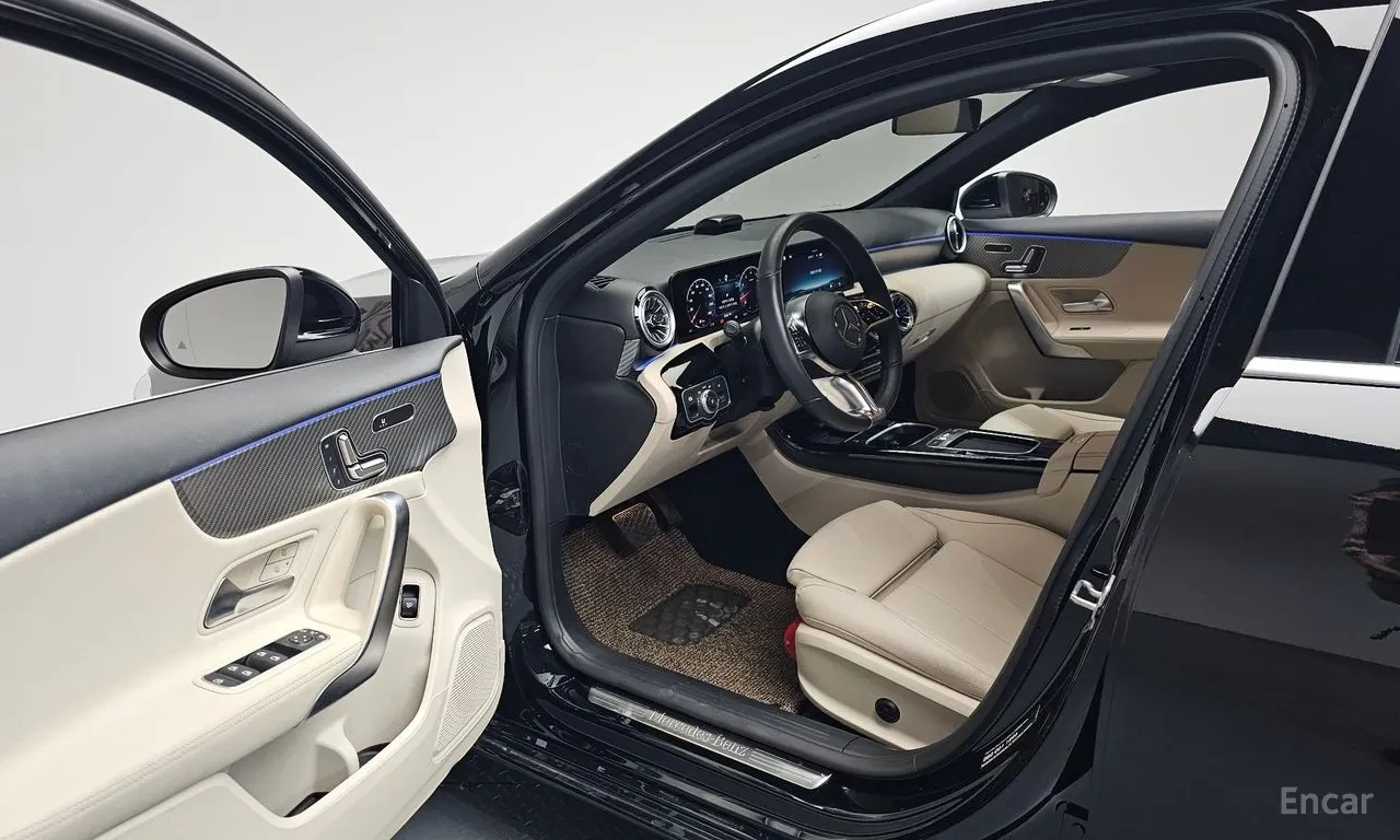 Mercedes-Benz A 220 * FACELIFT* 190�.�.* 8G-DCT* ������* �������* MEMO | Mobile.bg � ����������� 9