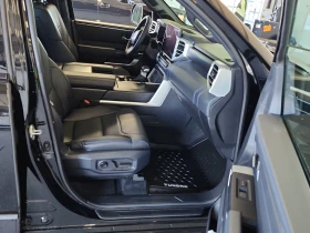 Toyota Tundra  4WD Platinum CrewMax, снимка 13