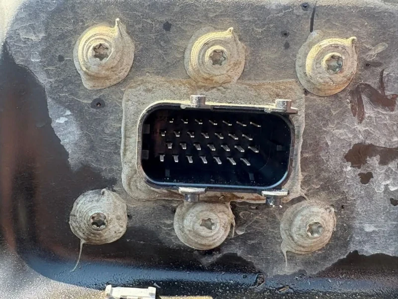 Mercedes-Benz EQC Електрическа батерия на 42 000км, снимка 5 - Автомобили и джипове - 50256283