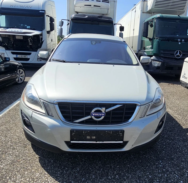 Volvo XC60 2.4D/163к/AUTOMAT/КОЖА, снимка 2 - Автомобили и джипове - 52018707