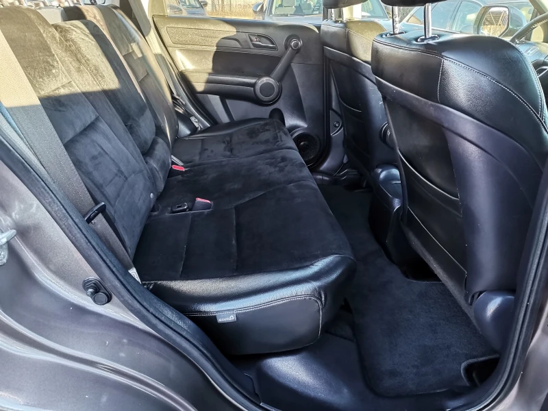 Honda Cr-v 2.2CTDI Executive 4x4, снимка 13 - Автомобили и джипове - 52712329