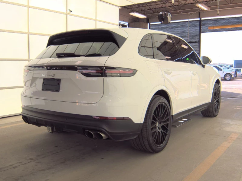 Porsche Cayenne, снимка 6 - Автомобили и джипове - 53433440