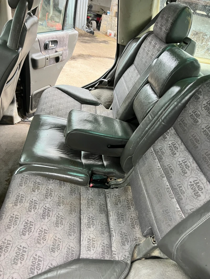 Land Rover Discovery Td5, снимка 10 - Автомобили и джипове - 53536070