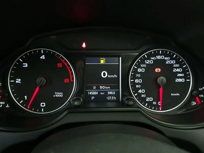 Audi Q5 3.0 TDI Quattro, снимка 8 - Автомобили и джипове - 55129967