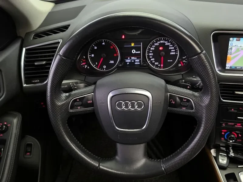 Audi Q5 3.0 TDI Quattro, снимка 13 - Автомобили и джипове - 55129967