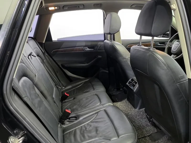 Audi Q5 3.0 TDI Quattro, снимка 12 - Автомобили и джипове - 55129967