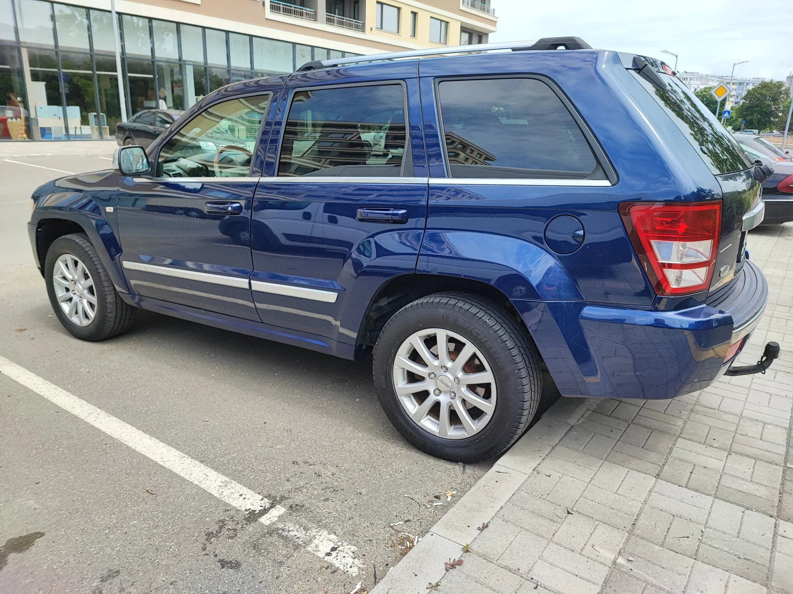 Jeep Grand cherokee  - изображение 2