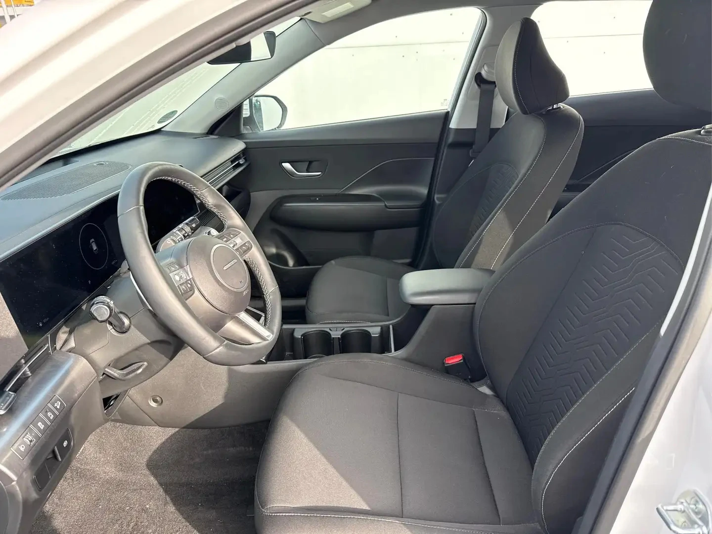Hyundai Kona 1.6 T-GDI Amplia 4WD DCT | Mobile.bg — изображение 9