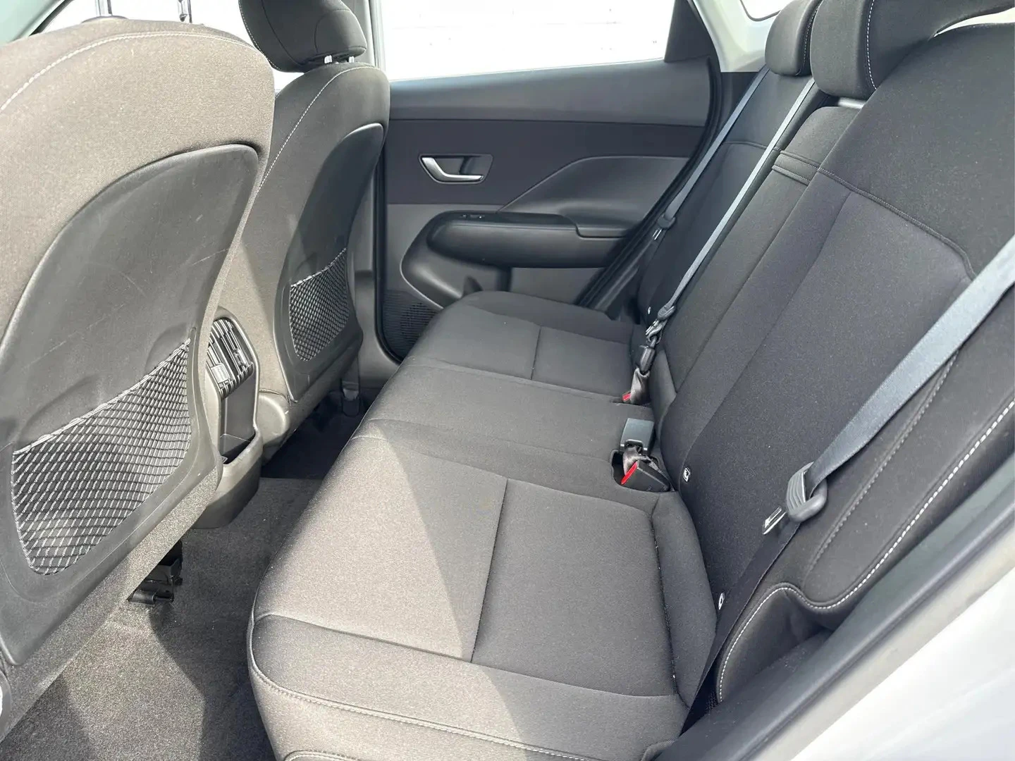 Hyundai Kona 1.6 T-GDI Amplia 4WD DCT | Mobile.bg — изображение 10