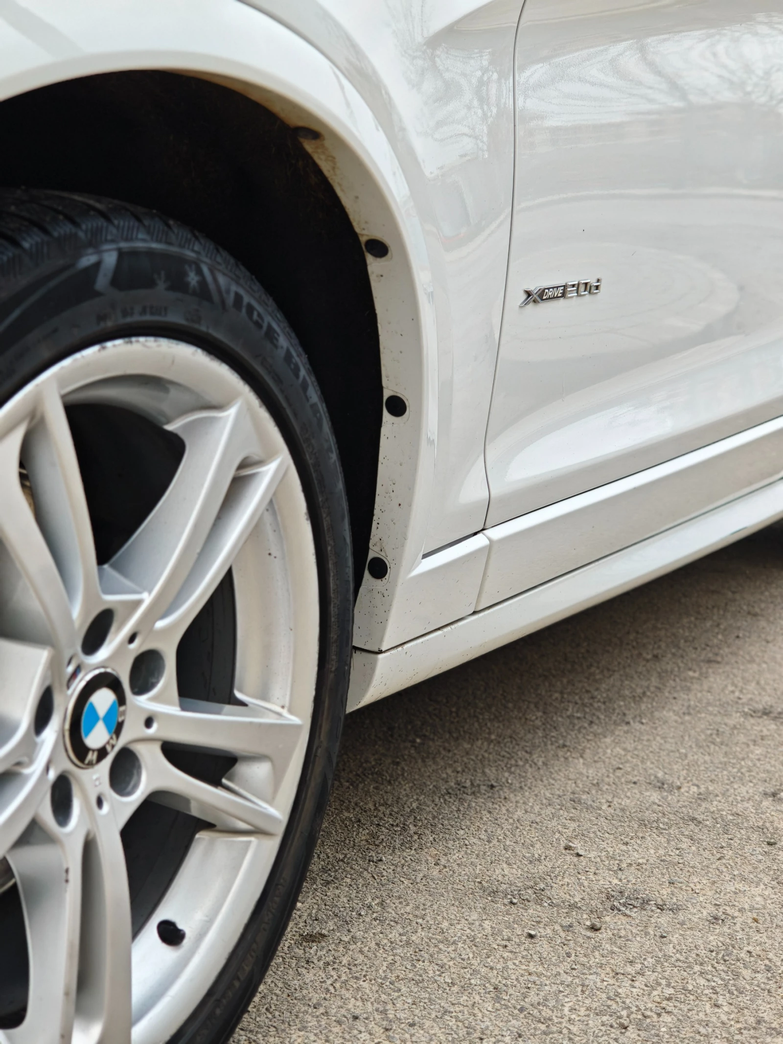 BMW X3 2.0 D / X Drive / 184 HP / M Pack / Recaro - изображение 10