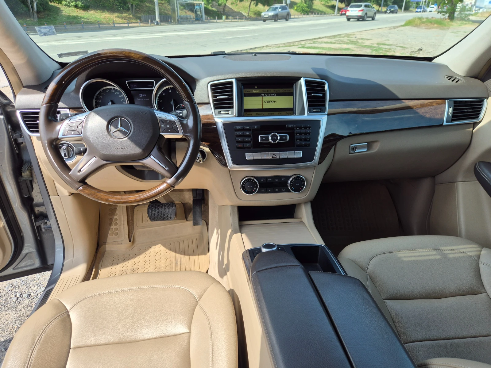 Mercedes-Benz ML 350 3.5i 306 k.c., снимка 14 - Автомобили и джипове - 53558792