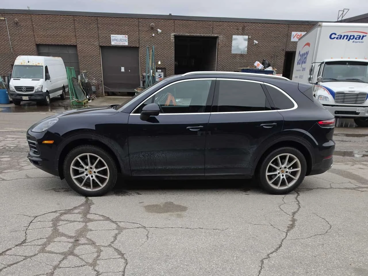 Porsche Cayenne  CARFAX /360/MATRIX/BOSE/CARBON, снимка 2 - Автомобили и джипове - 53923790