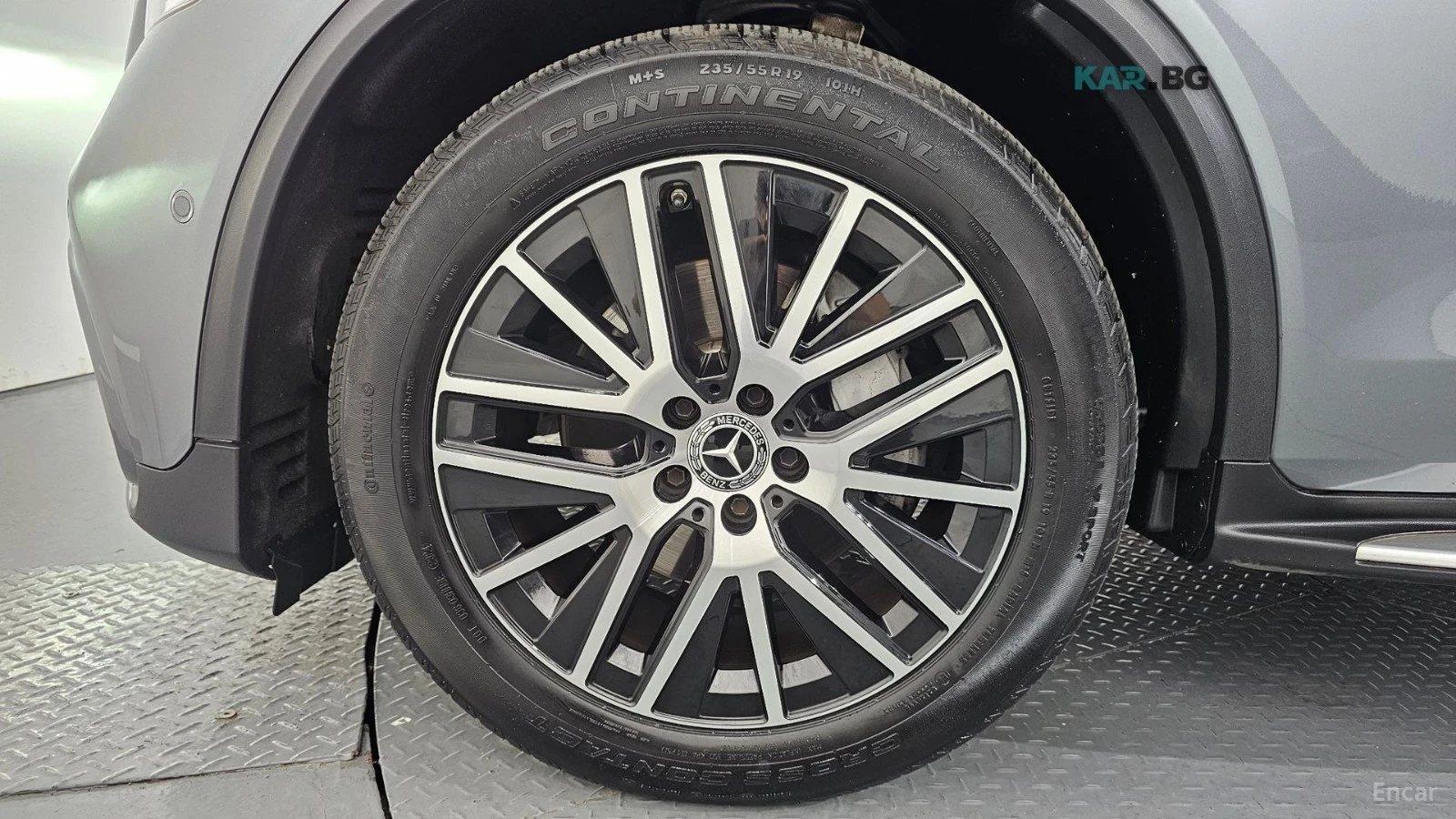 Mercedes-Benz GLC 220 * 220 d AMG Line* АВТОКРЕДИТ БЕЗ ПЪРВОНАЧАЛНА* , снимка 15 - Автомобили и джипове - 55043132