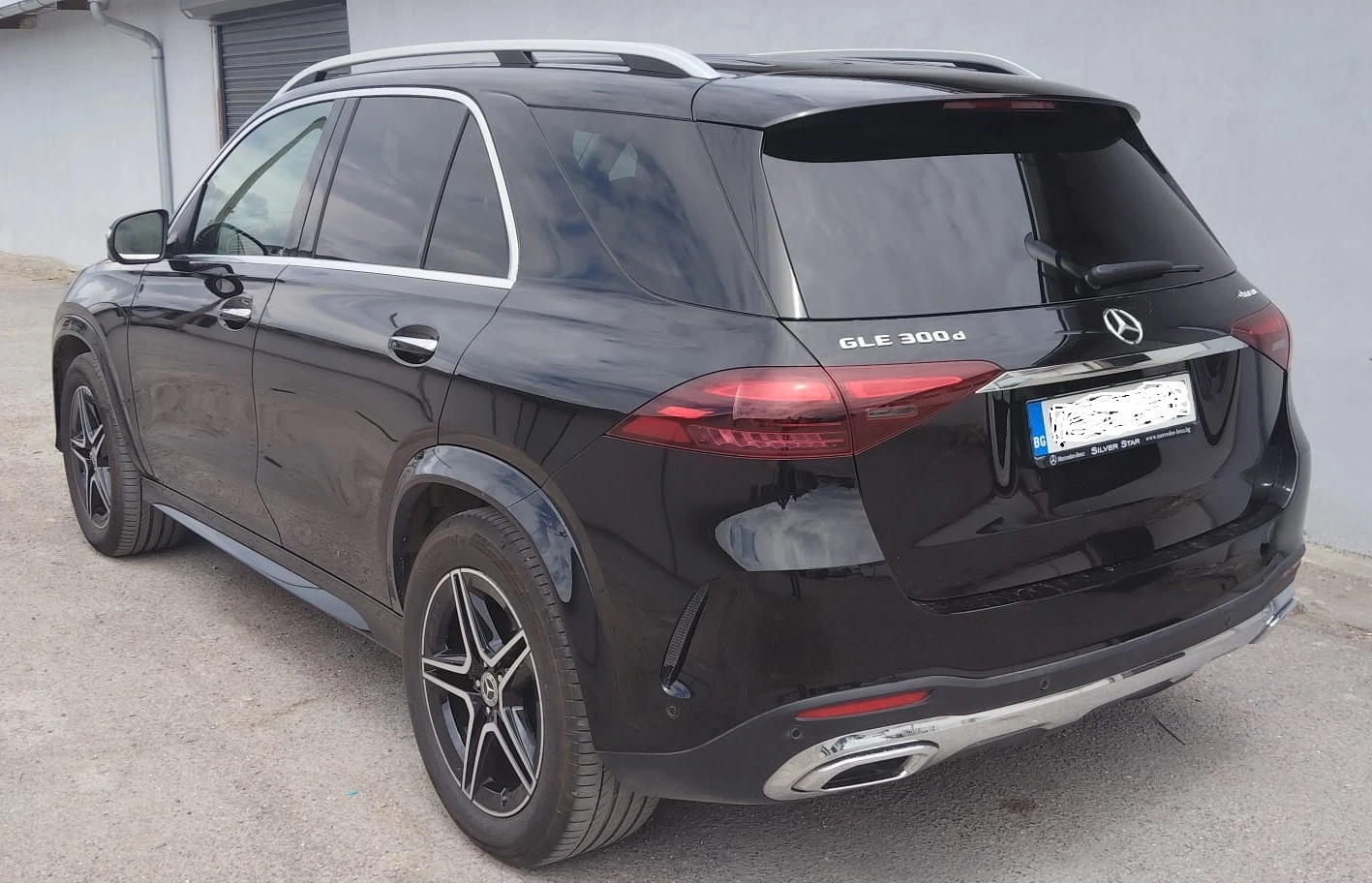 Mercedes-Benz GLE 300 AMG Line, снимка 3 - Автомобили и джипове - 55134693